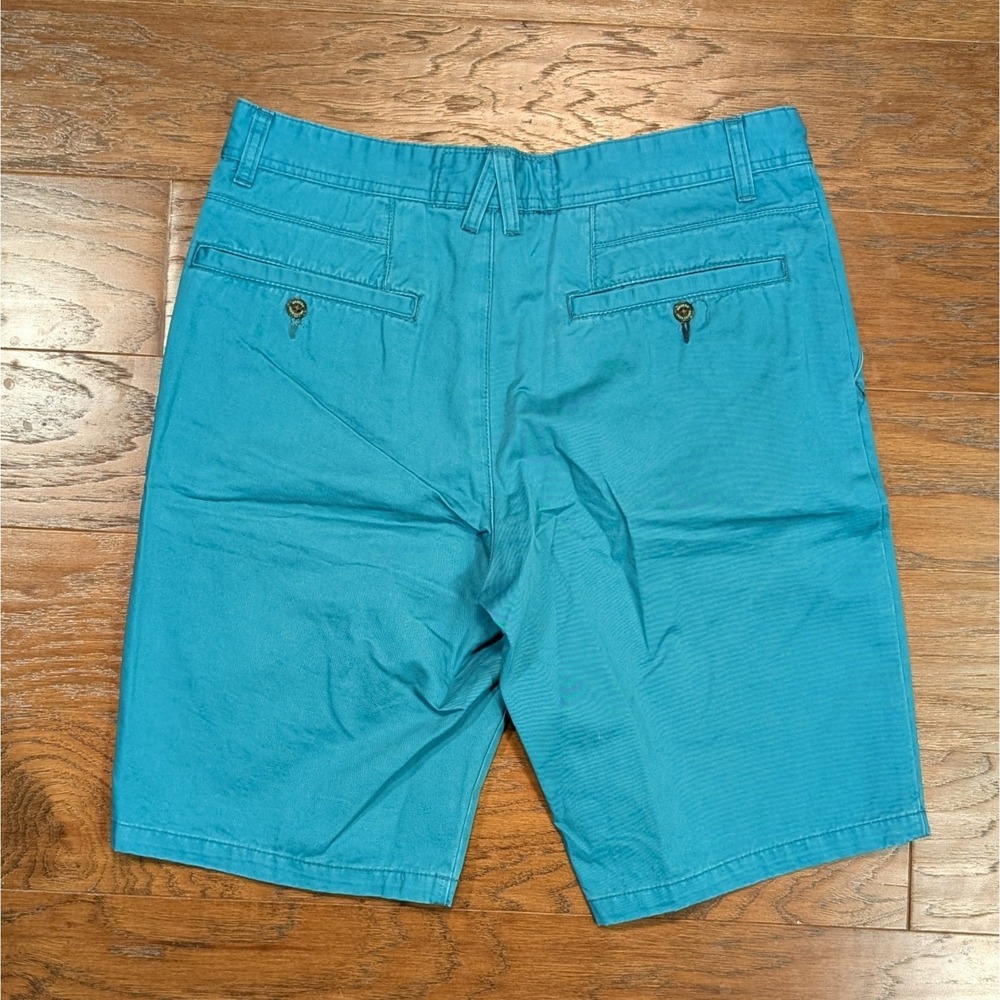 Modern Amusement Parker Solid 31x10 Turquoise Blue Mens Chino Shorts New NWT - Picture 7 of 8